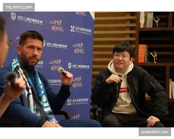 武汉三镇官宣多名外援内援加盟,卡迪斯、菲尔米诺等增强球队阵容深度 武汉三镇官宣多名外援内援加盟,卡迪斯、菲尔米诺等增强球队阵容深度